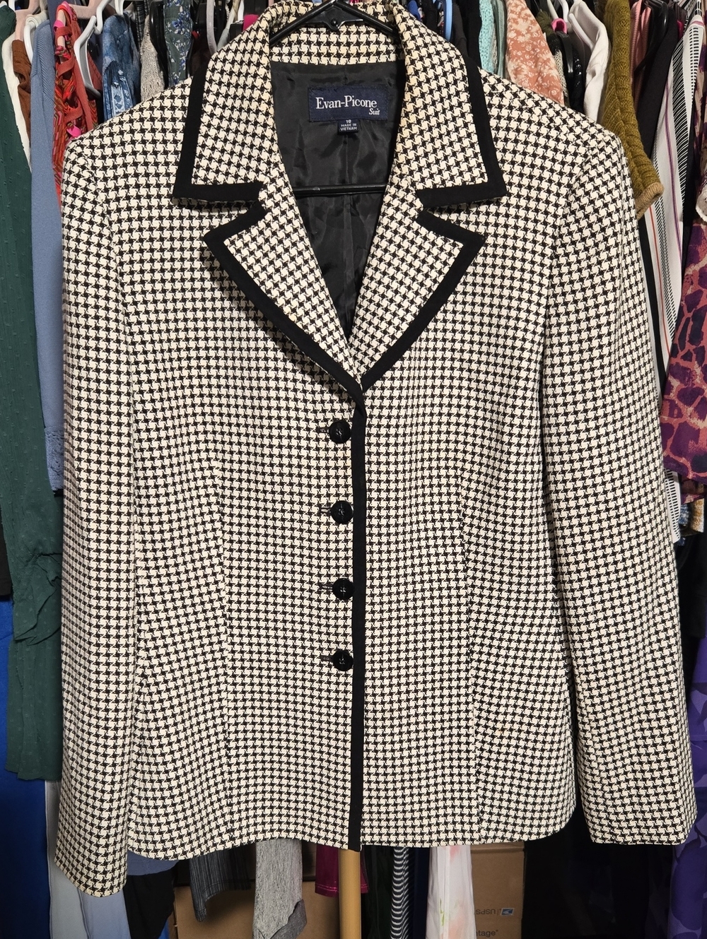 Evan Picone Black and White Houndstooth Blazer with Contrast Trim